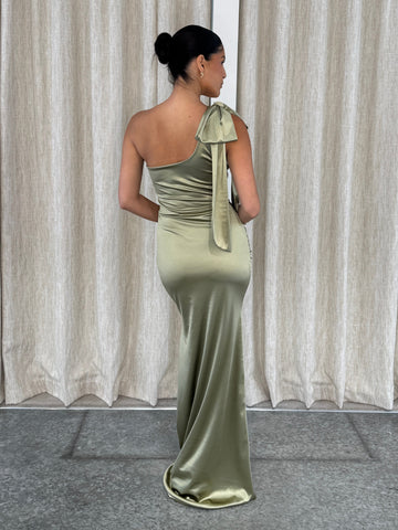 BOW THEA RUCHED FISHTAIL | LIGHT OLIVE SATIN STRETCH