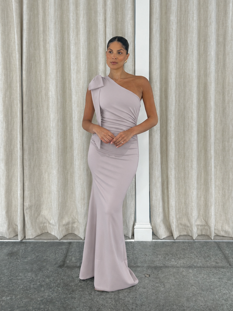 BOW THEA RUCHED FISHTAIL | OYSTER