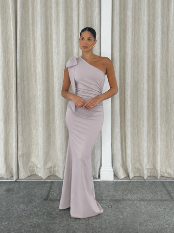 BOW THEA RUCHED FISHTAIL | OYSTER